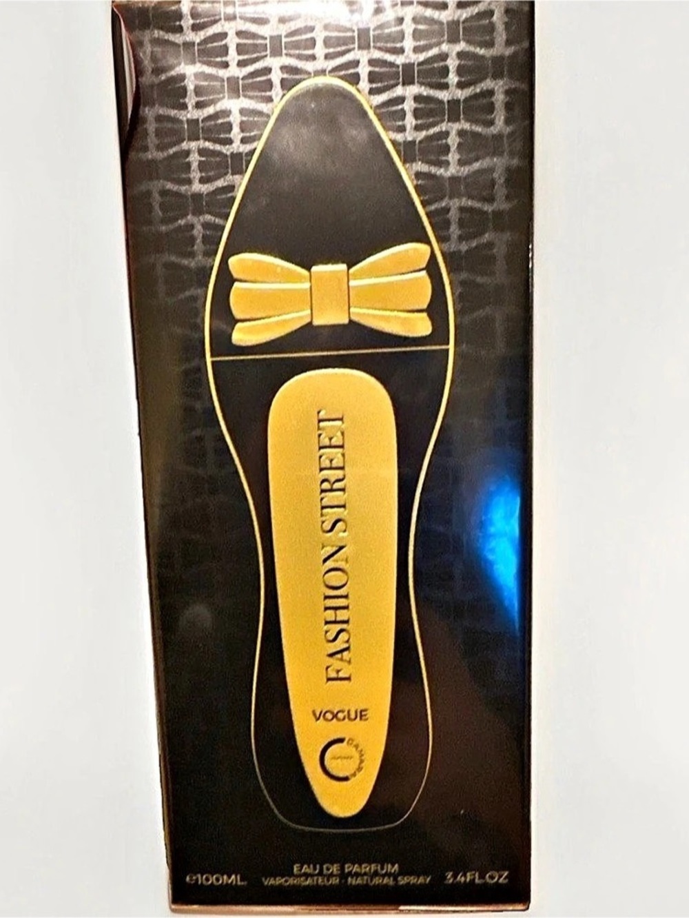 Vogue Fashion Street Black & Gold “Empty Box”
